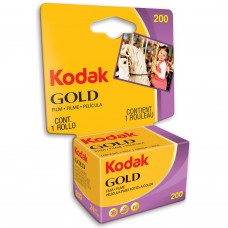 Kodak Gold 200 135-36 színes negatív film Carded